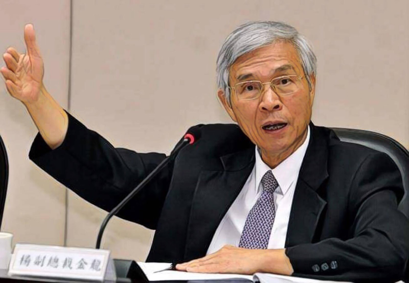 川普重返白宮引爆加密貨幣熱潮,比特幣漲破93000美元引關注 3 央行總裁楊金龍